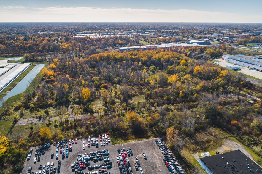 Davison Rd, Burton, MI for sale - Aerial - Image 3 of 10