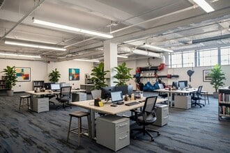 620 S Elm St, Greensboro, NC à louer Photo intérieure- Image 2 de 2