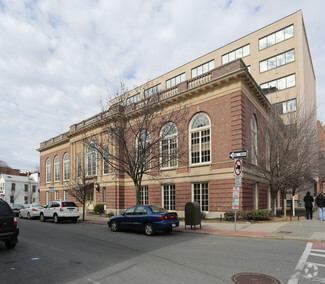 Plus de détails pour 19 Dove St, Albany, NY - Bureau à louer