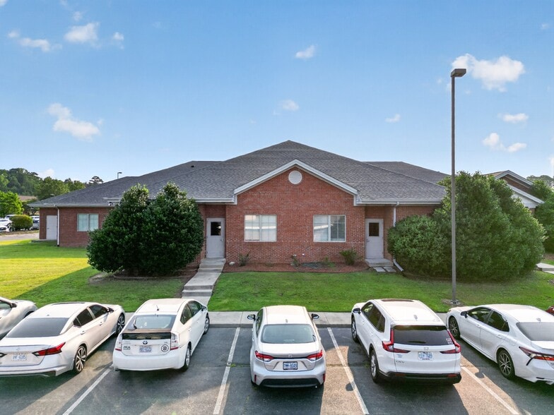 2609 Medical Office Pl, Goldsboro, NC for sale - Building Photo - Image 3 of 15