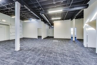 400-420 N May St, Chicago, IL for lease Interior Photo- Image 2 of 12