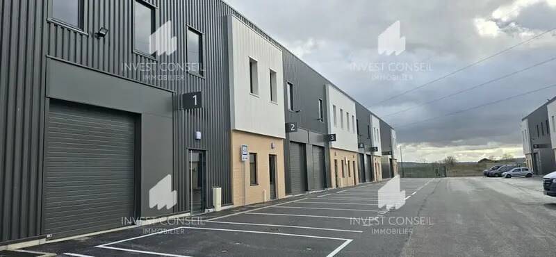 9 Rue Marguerite Aumerle, Persan à vendre Photo du bâtiment- Image 1 de 7