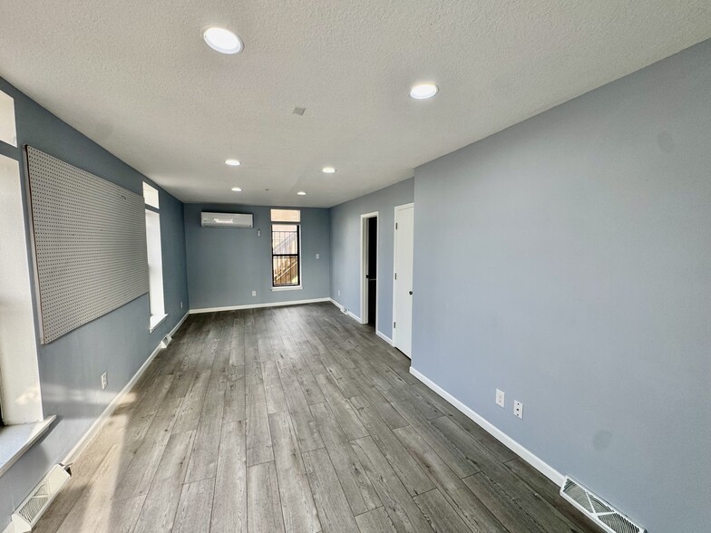 225 N 7th St, Kansas City, KS for sale - Interior Photo - Image 3 of 10