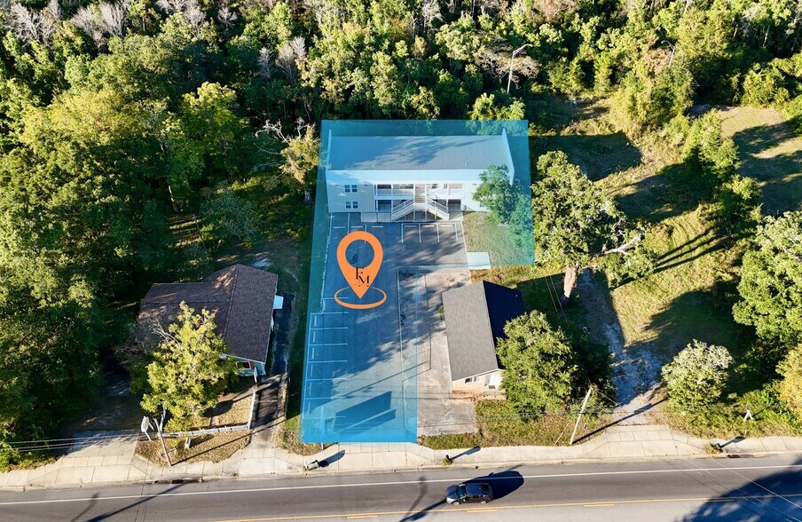 2210 E Olive Rd, Pensacola, FL à vendre - Photo du bâtiment - Image 1 de 9