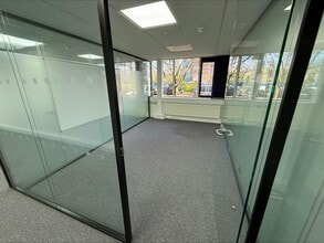 Hatters Ln, Watford for lease Interior Photo- Image 2 of 6