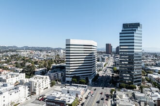 12121 Wilshire Blvd, Los Angeles, CA - Aérien  Vue de la carte