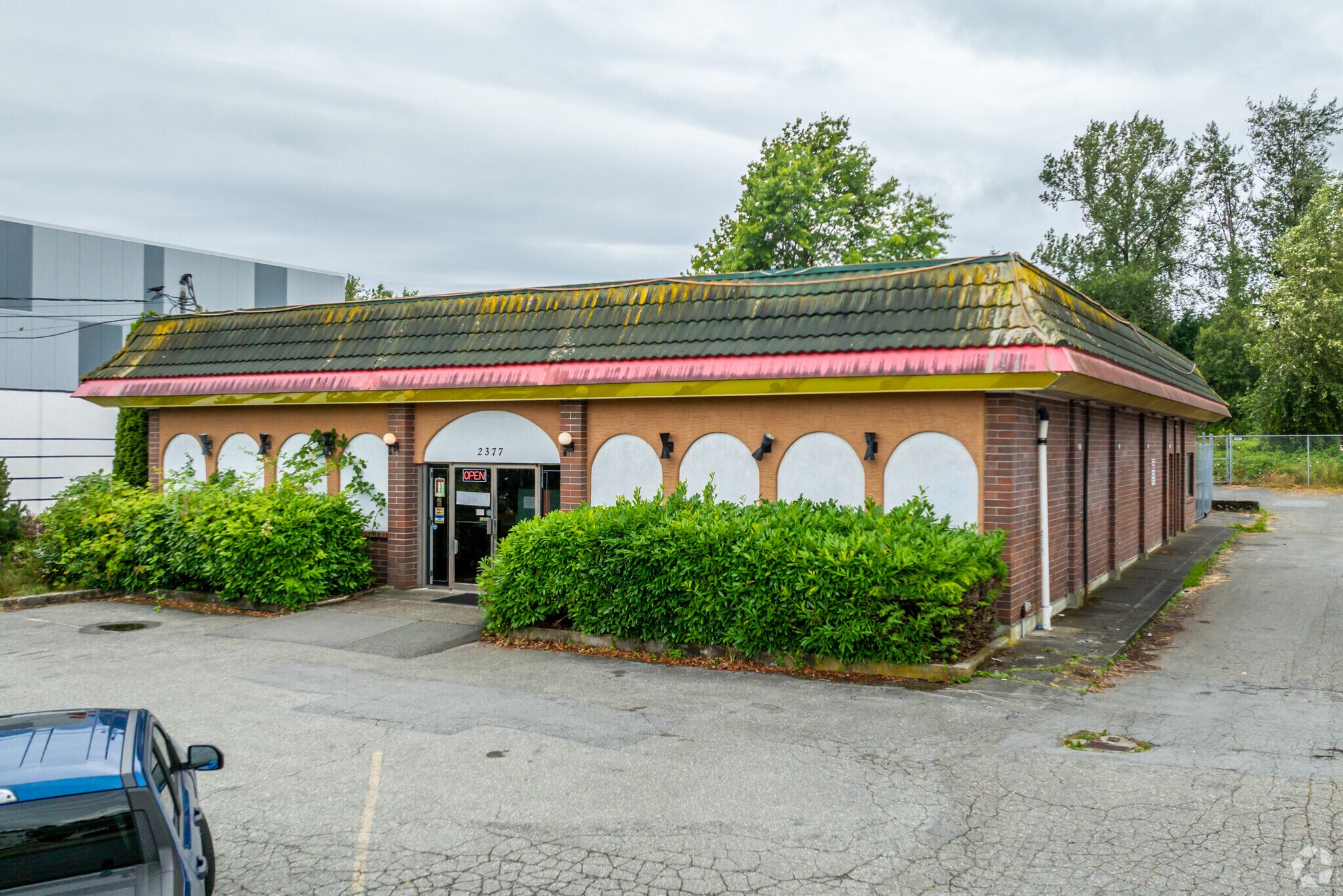 2377 King George Blvd, Surrey, BC for sale Building Photo- Image 1 of 4