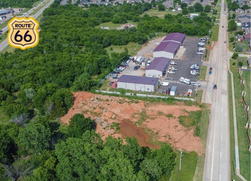 1401 LAKESHORE DRIVE portefeuille de 2 propriétés à vendre sur LoopNet.ca - Photo du bâtiment - Image 2 de 5