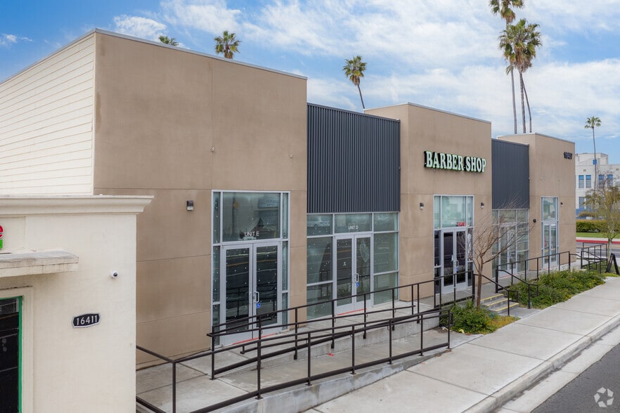 16407 Normandie Ave, Gardena, CA à vendre - Photo du bâtiment - Image 2 de 6