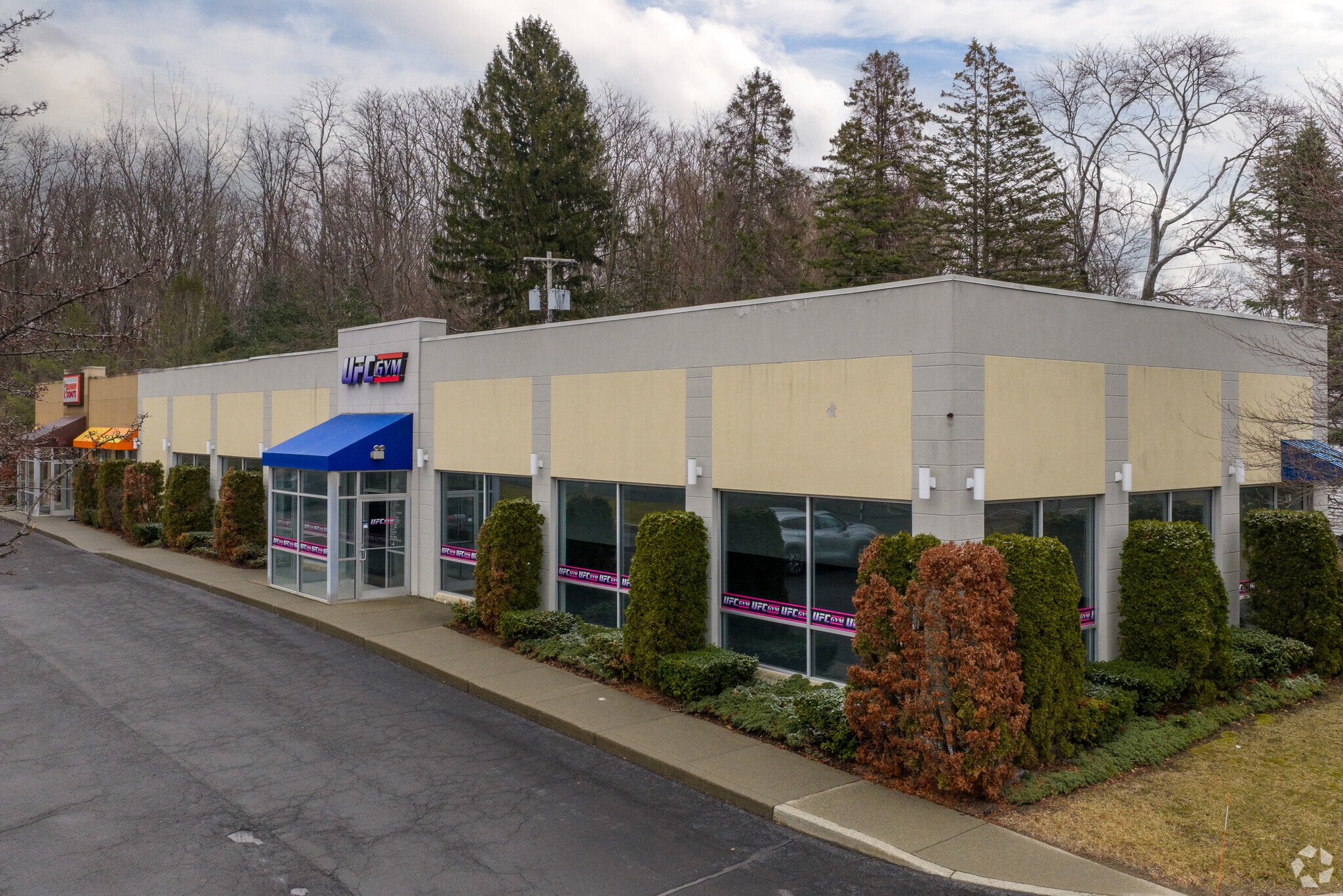 457 Albany Shaker Rd, Albany, NY for lease Primary Photo- Image 1 of 3