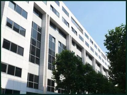 2 Rue Jacques Daguerre, Rueil-Malmaison à louer - Photo du bâtiment - Image 2 de 23