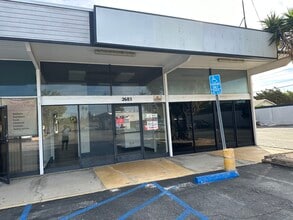 2681-2701 N Orange Olive Rd, Orange, CA à louer Photo du bâtiment- Image 1 de 4