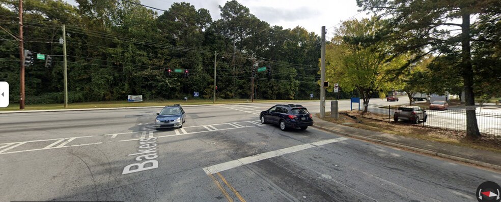 3615 Martin Luther King Jr Dr SW, Atlanta, GA à vendre - Photo du bâtiment - Image 3 de 3