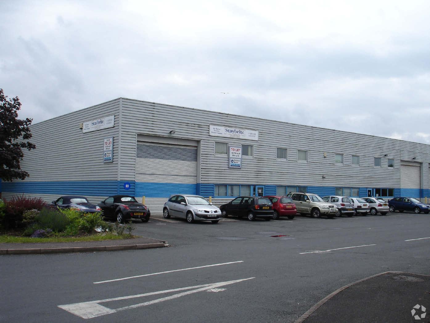 Third Ave, Kingswinford for lease Primary Photo- Image 1 of 2