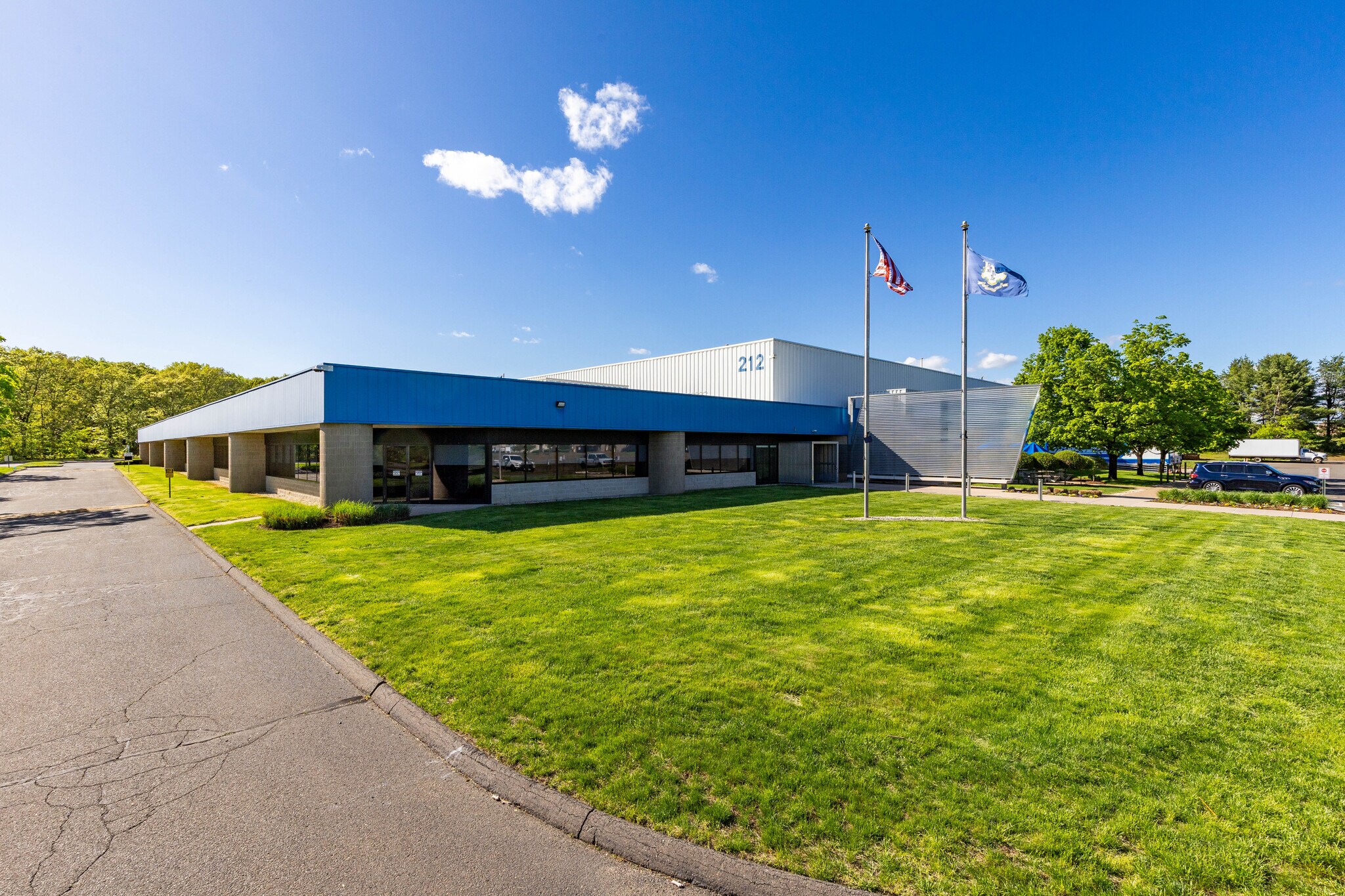 212 W Newberry Rd, Bloomfield, CT for sale Building Photo- Image 1 of 1