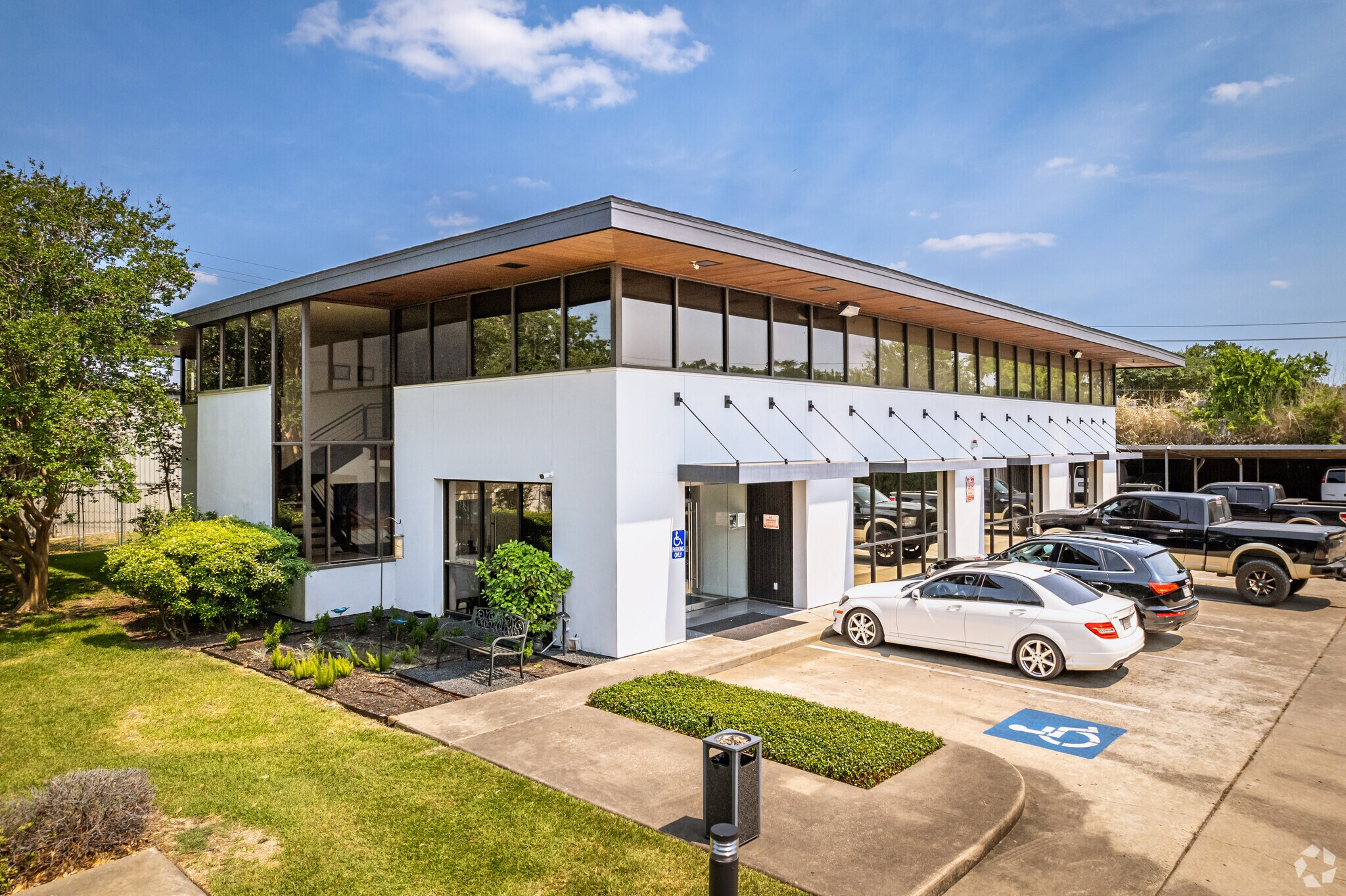 6343 Skyline Dr, Houston, TX à vendre Photo principale- Image 1 de 27