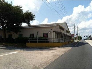 911 S 14th St, Leesburg, FL à louer - Photo principale - Image 2 de 19