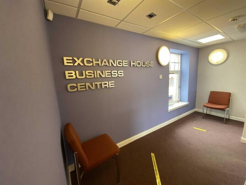 50 Drymen Rd, Bearsden à louer - Photo du bâtiment - Image 2 de 9