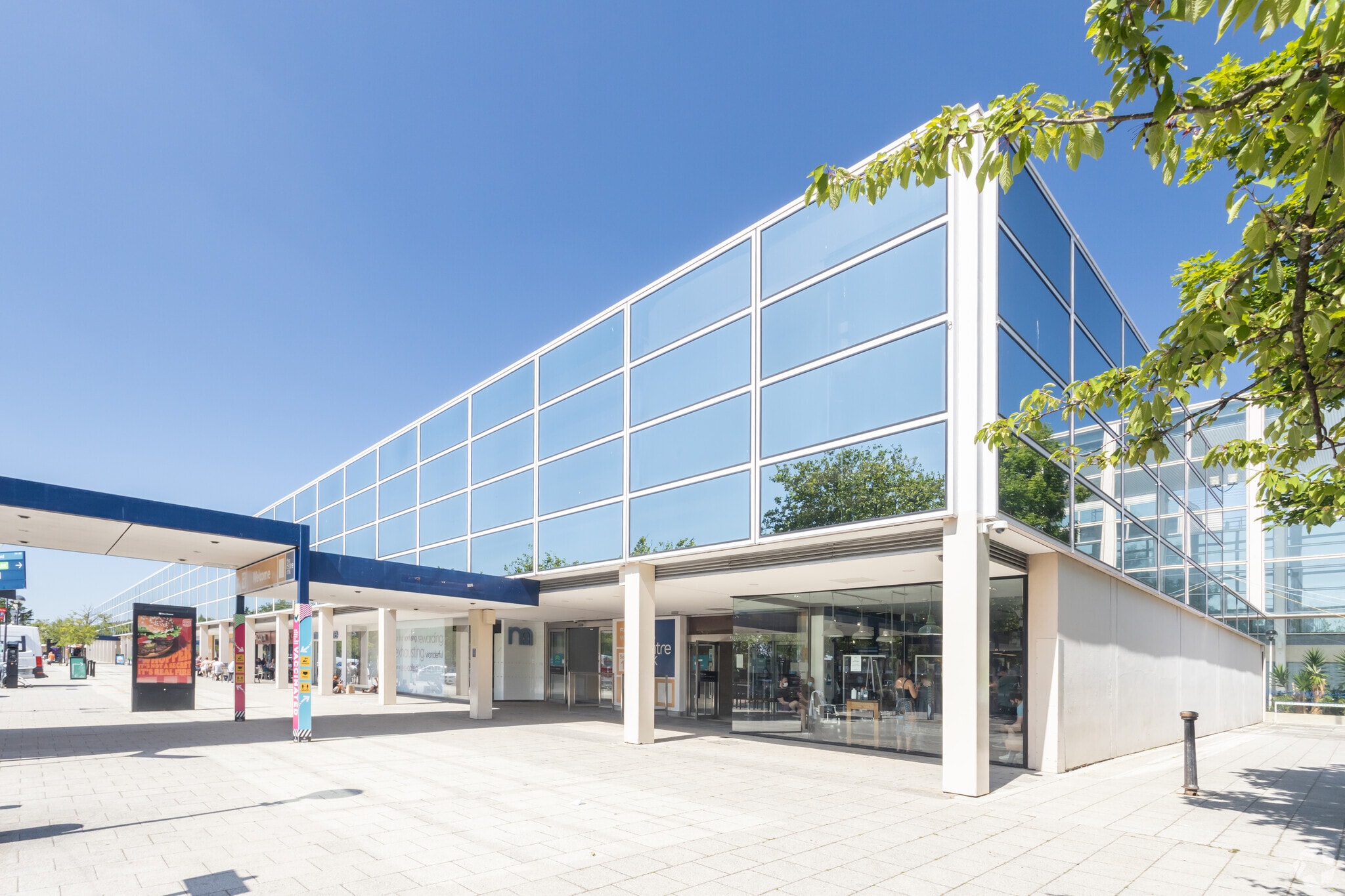 Silbury Arcade, Milton Keynes for lease Primary Photo- Image 1 of 9