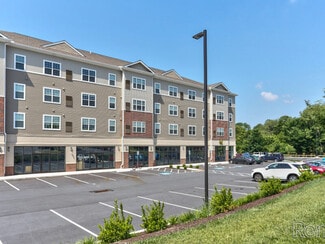 Plus de détails pour 1635 Old Philadelphia Pike, Lancaster, PA - Commerce de détail à louer