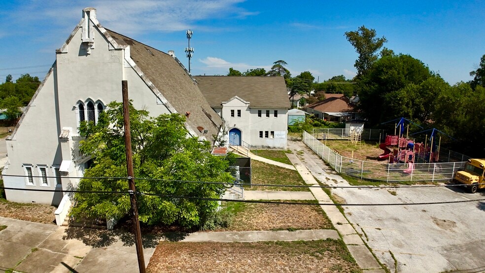 507 E Mayfield Blvd, San Antonio, TX for sale - Building Photo - Image 2 of 36