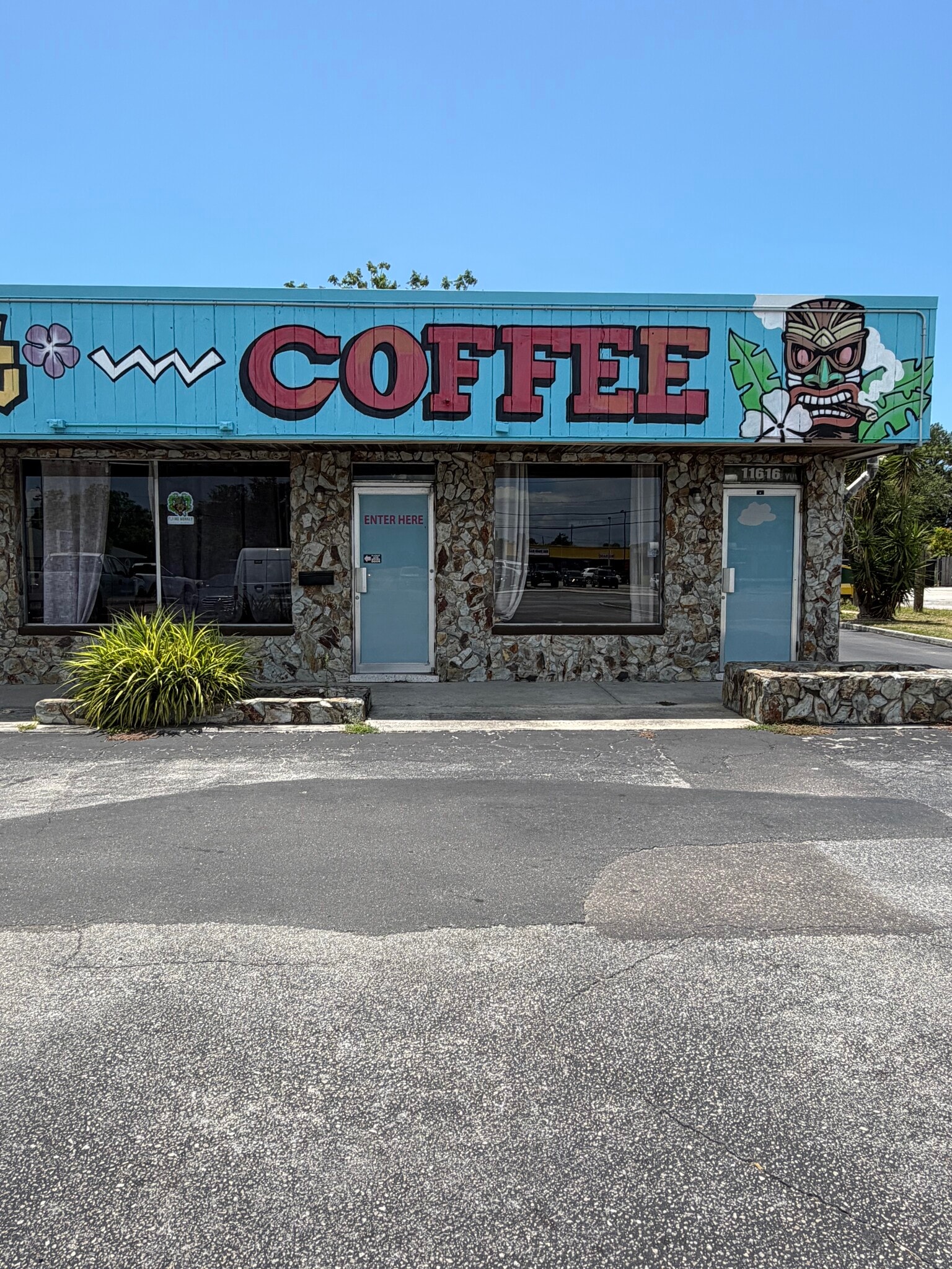11600 Seminole Blvd, Largo, FL for lease Interior Photo- Image 1 of 2