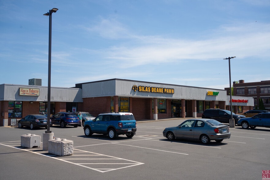 58-62 East St, Plainville, CT for sale - Primary Photo - Image 1 of 6
