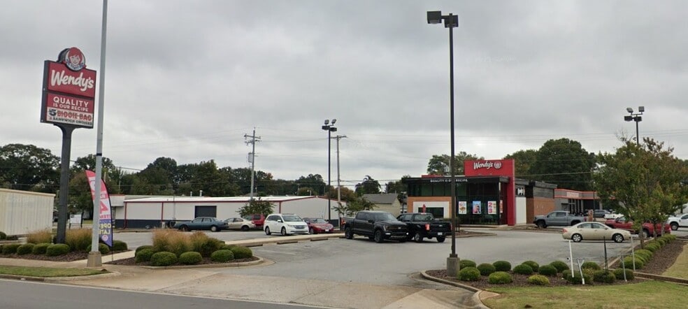 1401 Woodward Ave, Muscle Shoals, AL à vendre - Photo du bâtiment - Image 2 de 3
