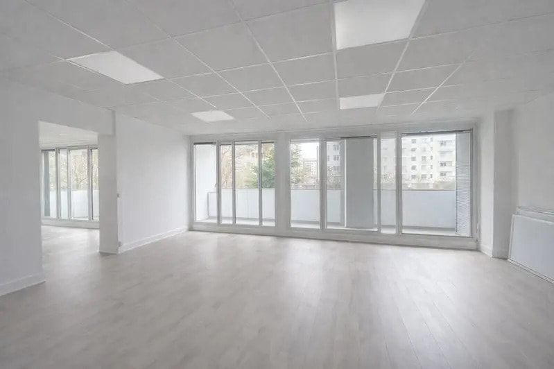 11 Rue Erard, Paris for lease - Interior Photo - Image 3 of 9