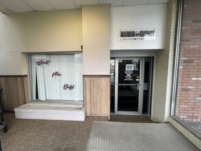 112 S Washington Ave, Bergenfield, NJ à louer Photo du bâtiment- Image 1 de 4