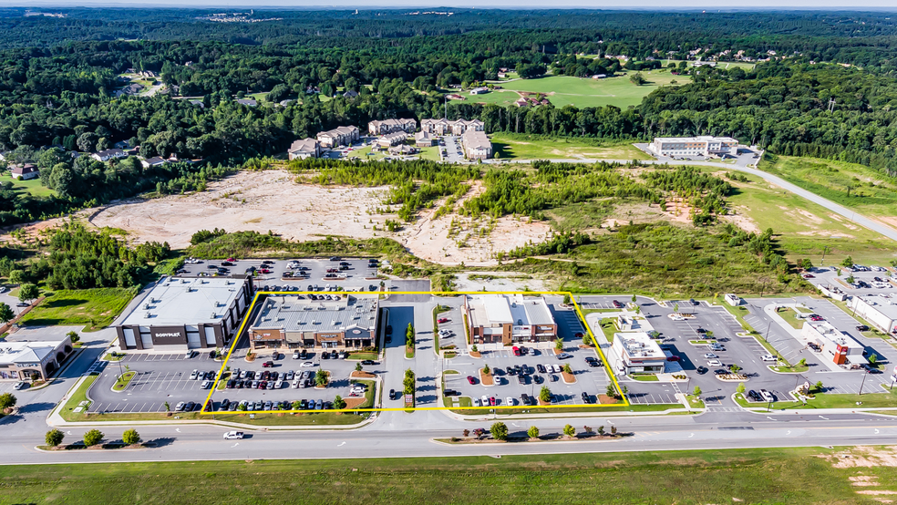 The Shoppes at Winder Crossing portfolio of 2 properties for sale on LoopNet.ca - Building Photo - Image 1 of 9