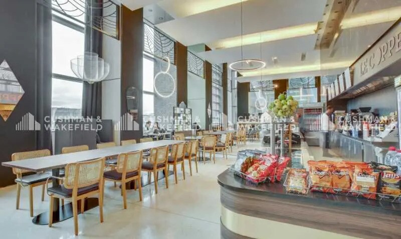 17 Place Des Reflets, Courbevoie à louer - Photo intérieure - Image 2 de 19