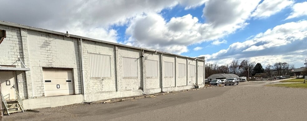 314 Water Ave, Bellefontaine, OH for sale - Building Photo - Image 3 of 16