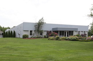 Plus de détails pour 4 Thompson Rd, East Windsor, CT - Industriel à louer