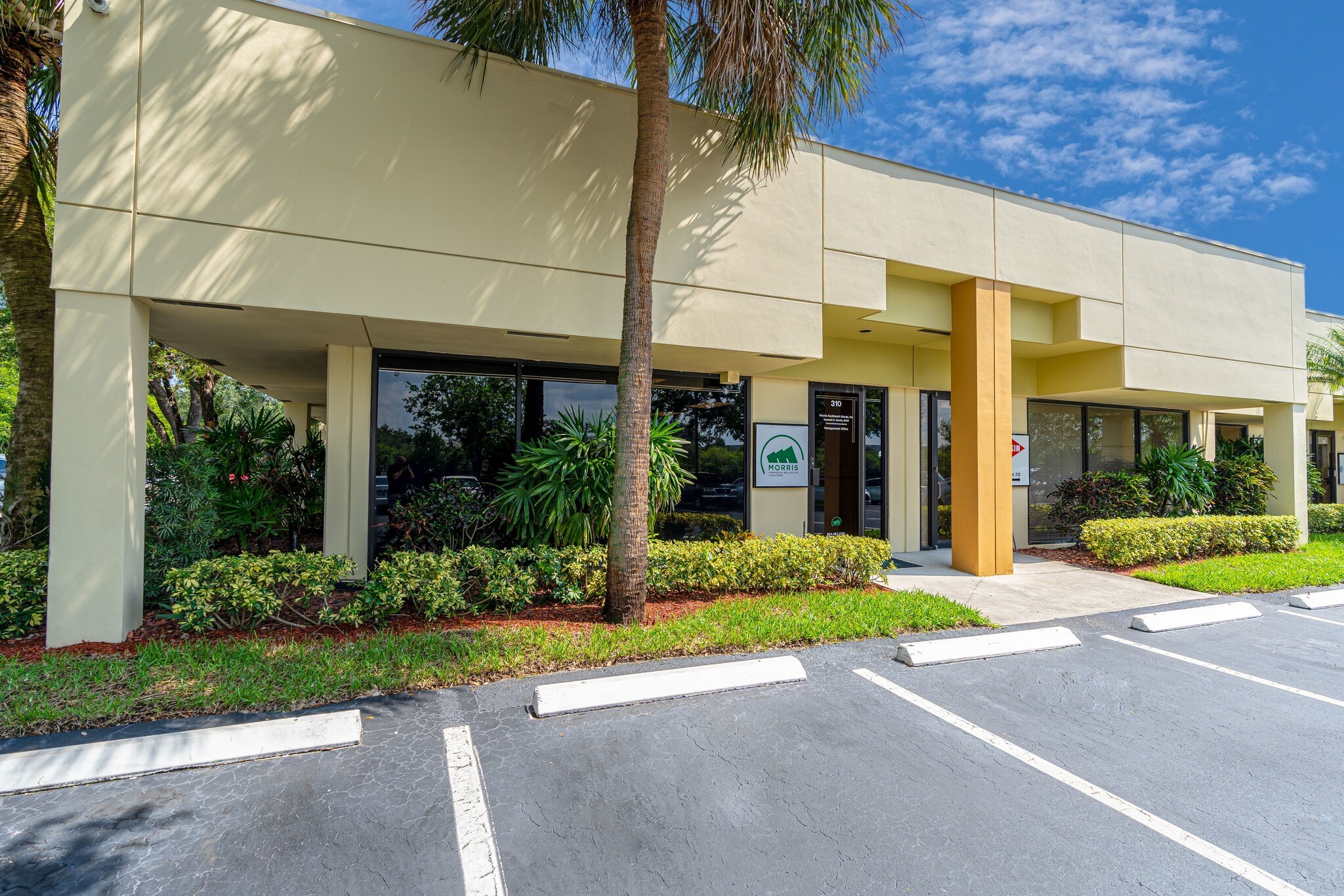 13790-13798 NW 4th St, Sunrise, FL à louer Photo du bâtiment- Image 1 de 25