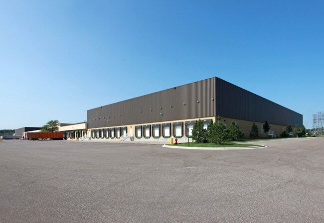 Plus de détails pour 1105 N Xenium Ln, Plymouth, MN - Industriel à louer