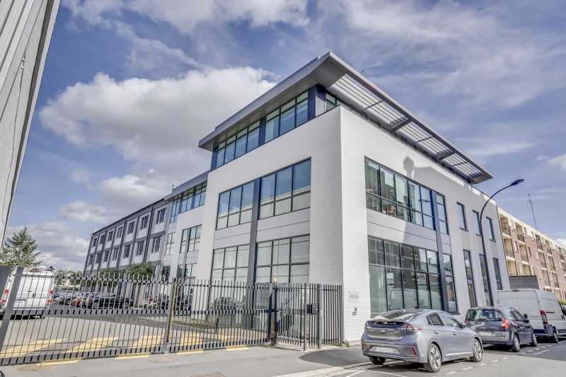 Flex in Ivry-sur-Seine for lease Building Photo- Image 1 of 26