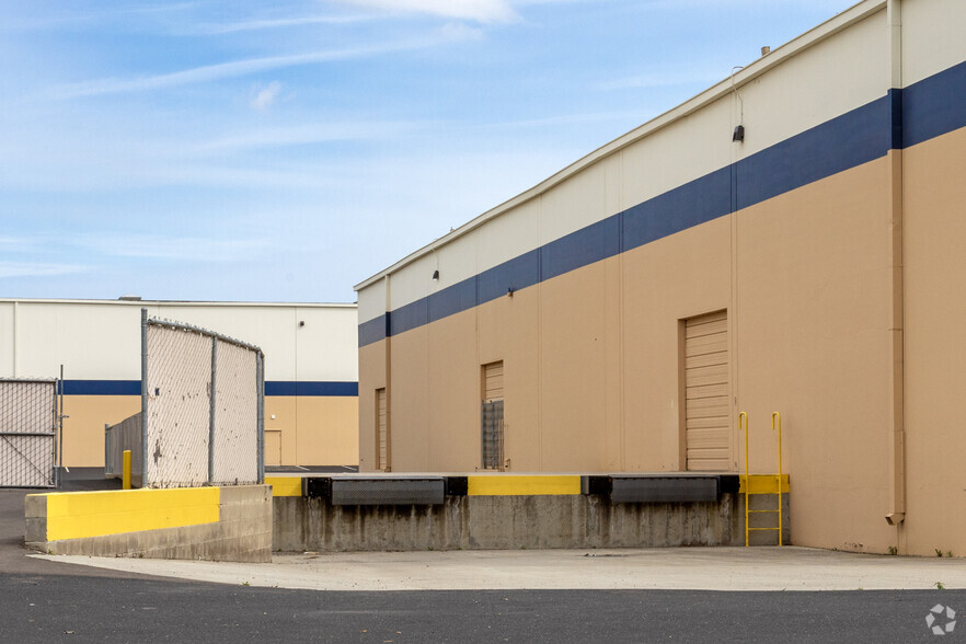 3131 S Willow Ave, Fresno, CA for lease - Building Photo - Image 3 of 4