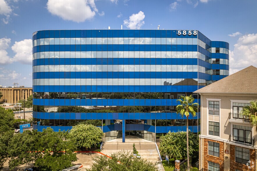 5858 Westheimer Rd, Houston, TX à louer - Photo du bâtiment - Image 1 de 26