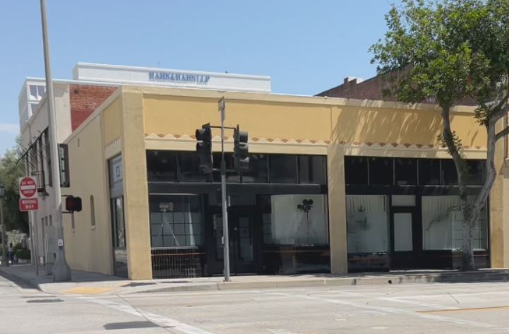 28-30 N Marengo Ave, Pasadena, CA à vendre - Photo du bâtiment - Image 2 de 11