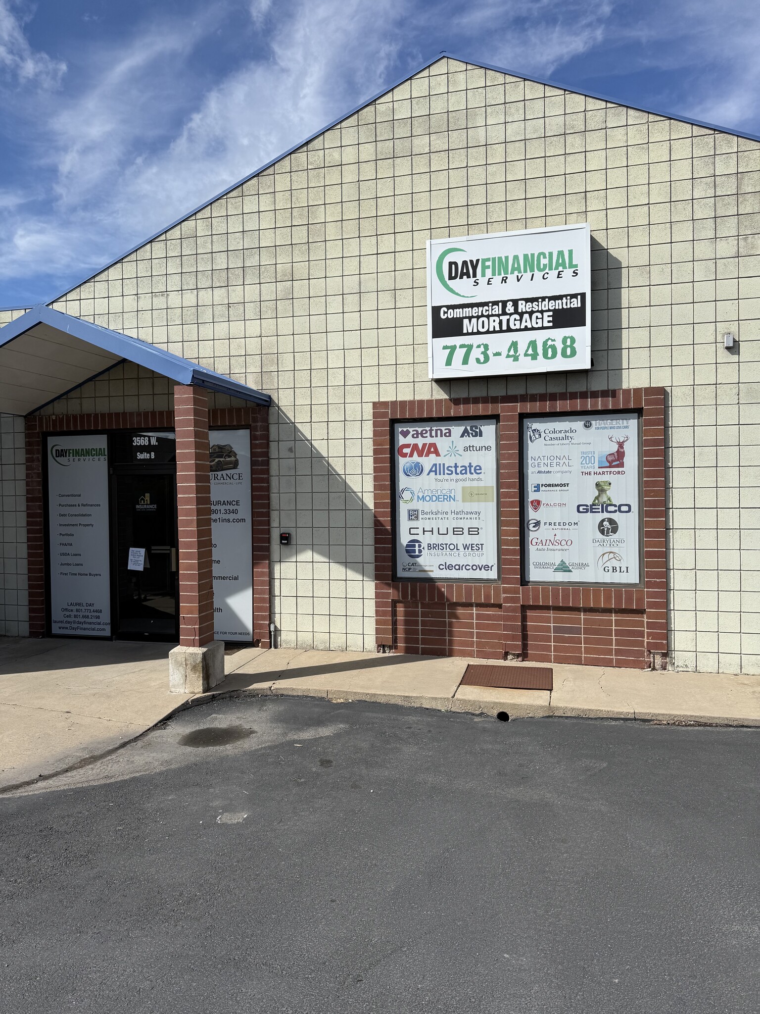 3568 W 4800 S, Roy, UT à louer Photo du bâtiment- Image 1 de 11