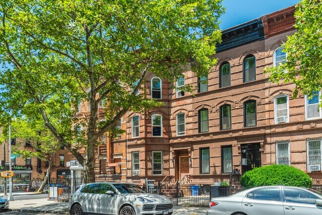 More details for 579 Decatur St, Brooklyn, NY - Multifamily for Sale