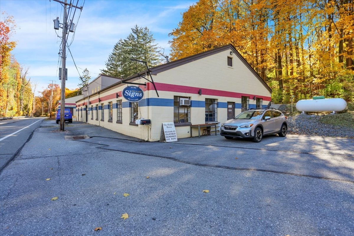 4116 New Holland Rd, Mohnton, PA à vendre Photo du bâtiment- Image 1 de 39