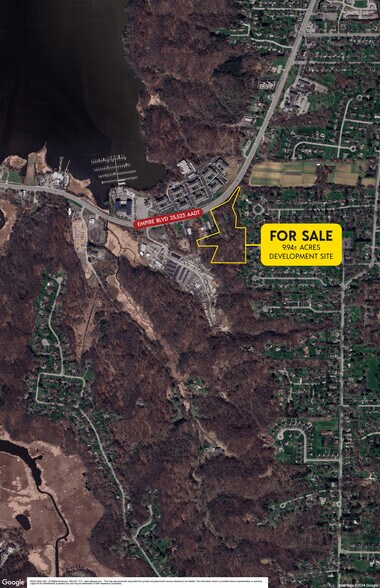 1423 Empire Blvd, Penfield, NY à vendre - Aérien - Image 2 de 8