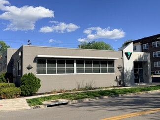 Plus de détails pour 3303 Gillham Rd, Kansas City, MO - Bureau à louer