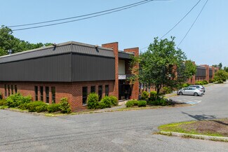 Plus de détails pour 31-51 Loring Dr, Framingham, MA - Local d'activités à louer