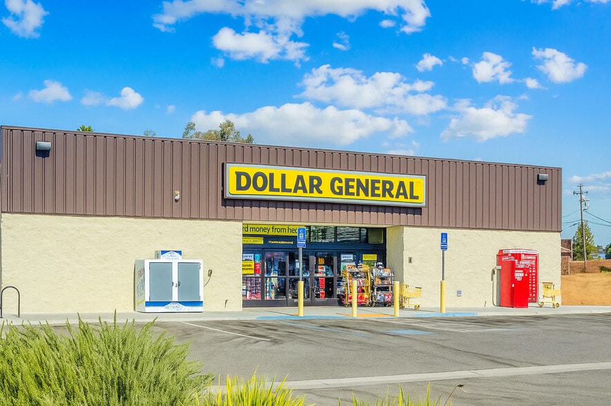 37303 Avenue 12, Madera, CA for sale - Building Photo - Image 1 of 11