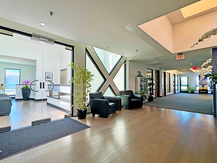 6185-6187 Carpinteria Ave, Carpinteria, CA à vendre - Photo intérieure - Image 2 de 13