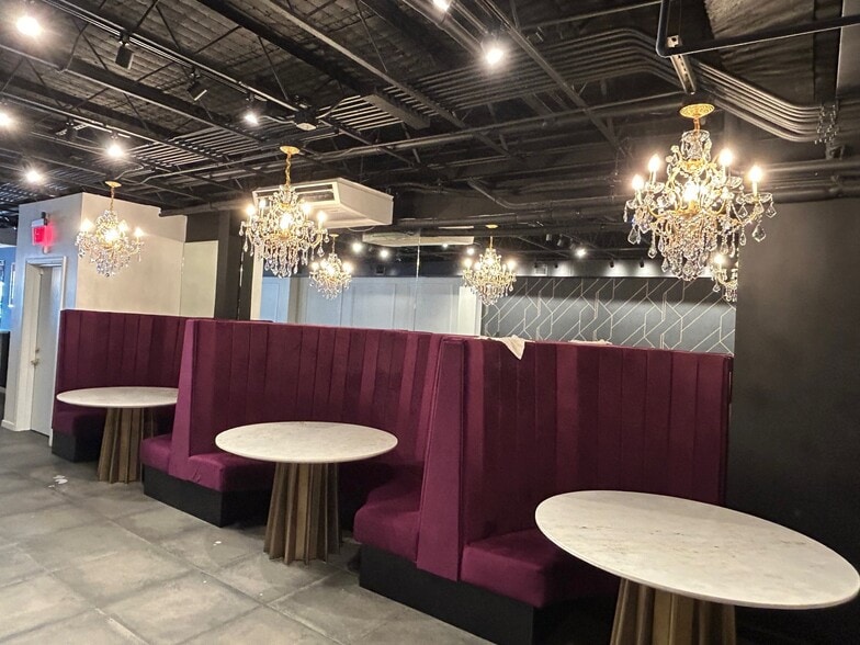 3457 Waialae Ave, Honolulu, HI à louer - Photo du bâtiment - Image 3 de 10