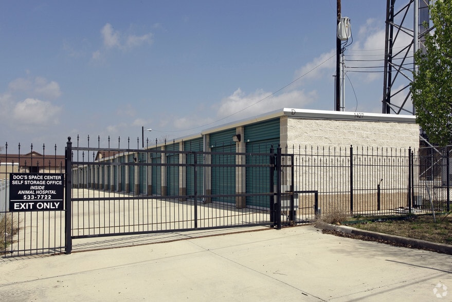 3608 S Gevers St, San Antonio, TX for sale - Primary Photo - Image 1 of 3